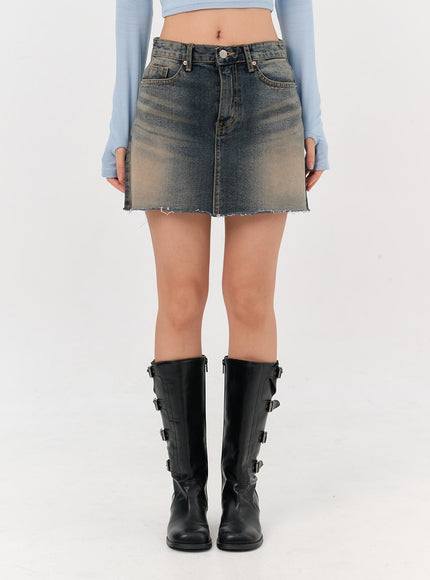 washed-denim-mini-skirt-in301