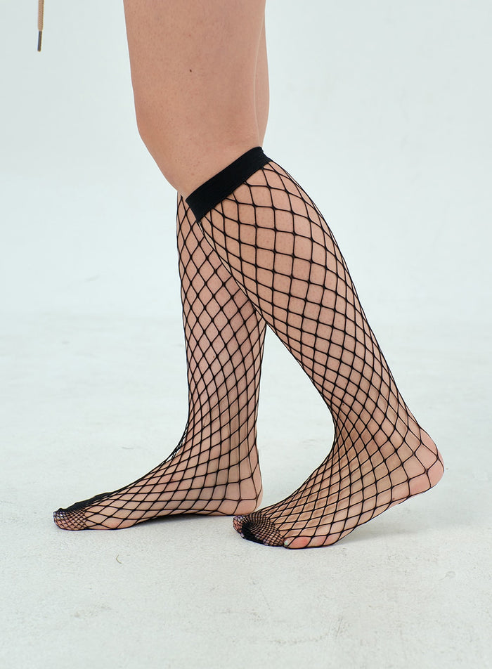 fishnet-knee-high-socks-bu308