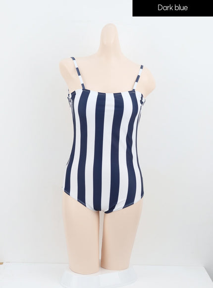 stripe-swimsuit-iu301