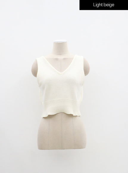 V-Neck Simple Vest IM316