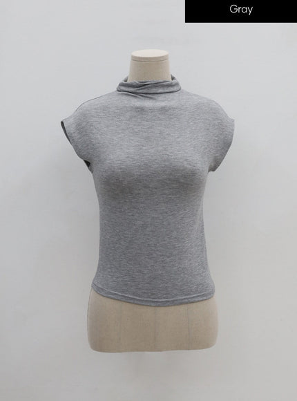 Half Neck Sleeveless T-Shirt IU26