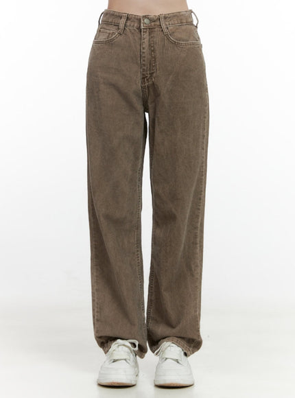 classic-corduroy-straight-leg-trousers-on408