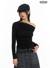 asymmetrical-ruched-top-cm413