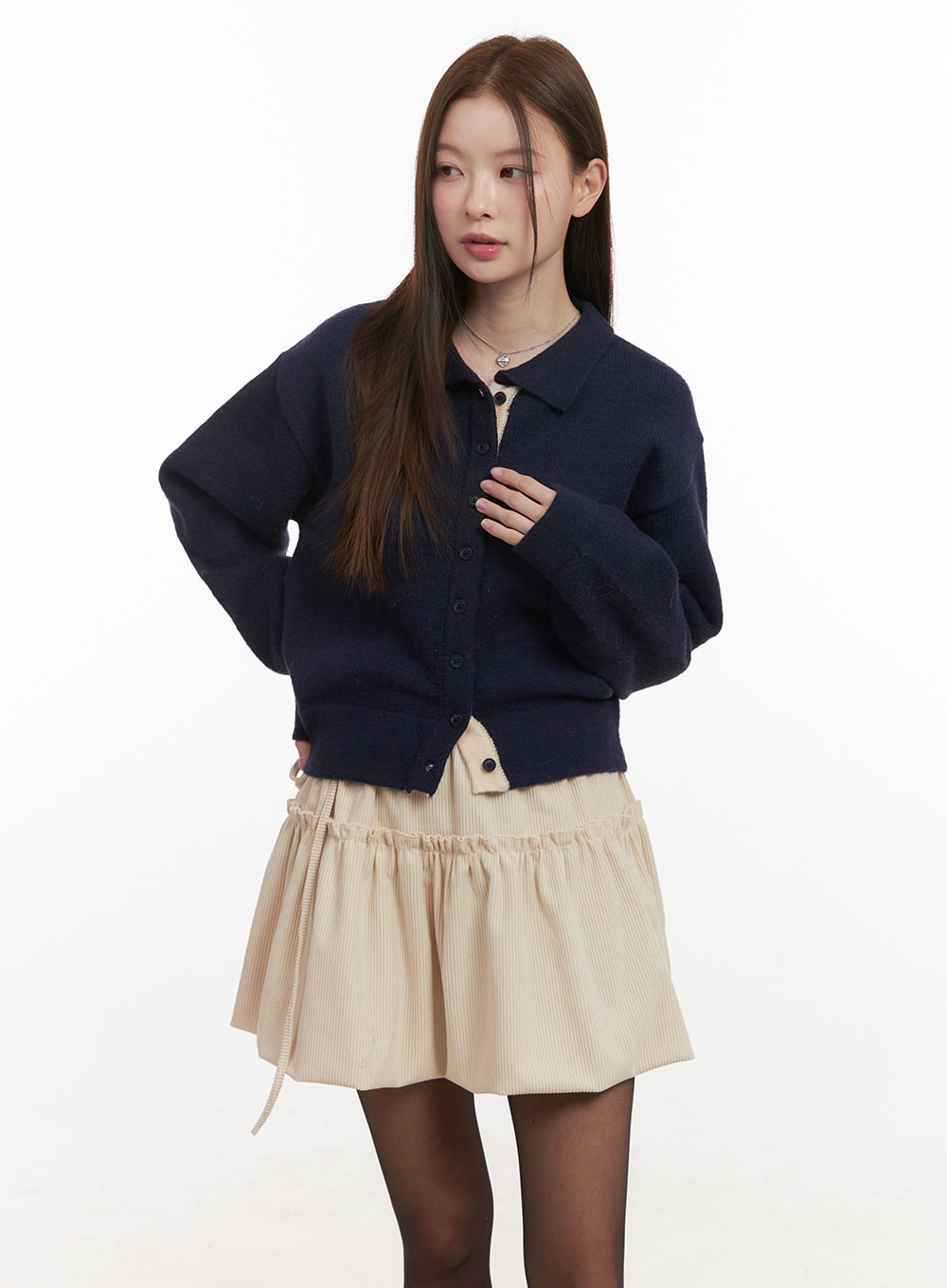 solid-knit-buttoned-sweater-od418