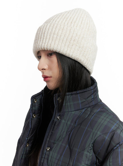 solid-knit-beanie-cn426