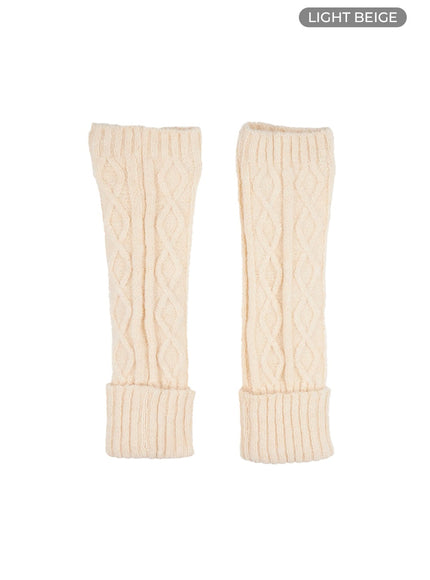 long-cable-knit-leg-warmers-cs419