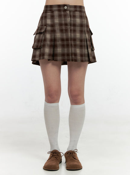 checkered-pleated-mini-skirt-on404