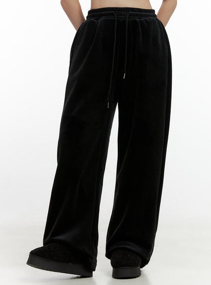 velvet-drawstring-wide-fit-sweatpants-on408