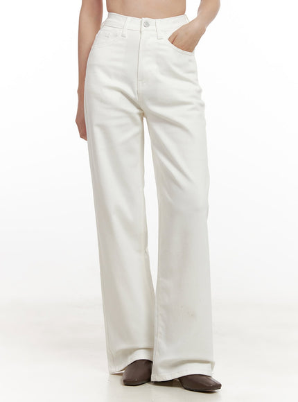 cozy-wide-fit-trousers-on422