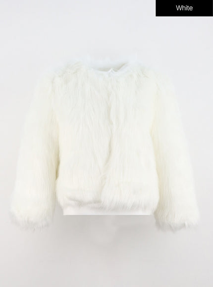 soft-faux-fur-jacket-in323