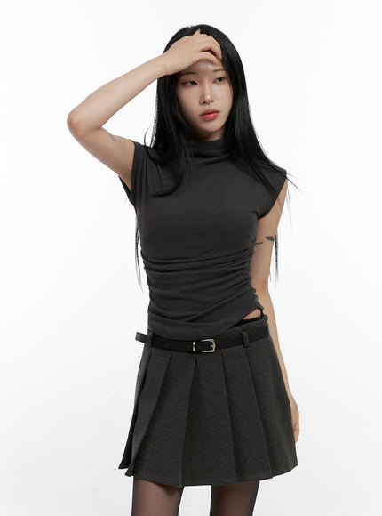 shirred-turtleneck-sleeveless-top-cn407 / Gray