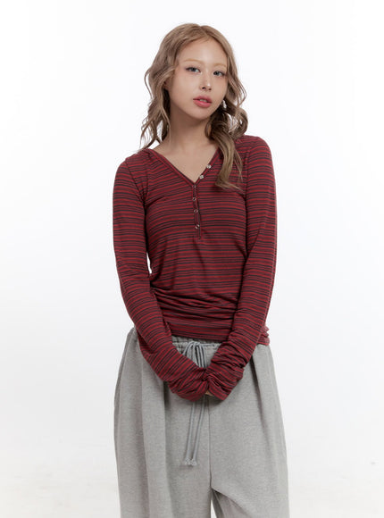 stripe-hooded-button-up-top-cn425 / dark red