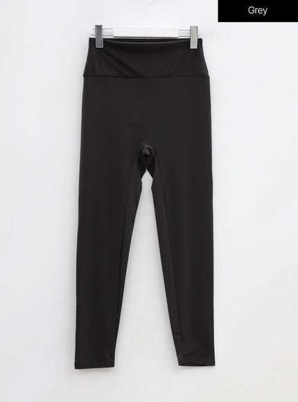 Smooth High-Waisted Leggings IU20