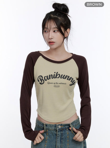 graphic-raglan-sleeve-crop-top-co418 / Brown