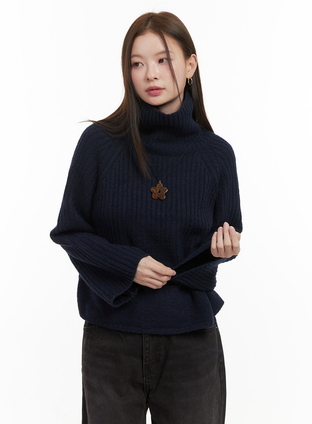 snugfit-turtle-neck-sweater-od418 / Dark blue