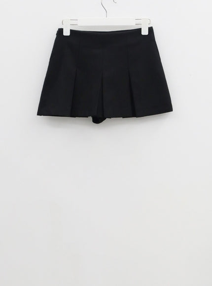 Mid-Rise Pleated Mini Skirt CF308