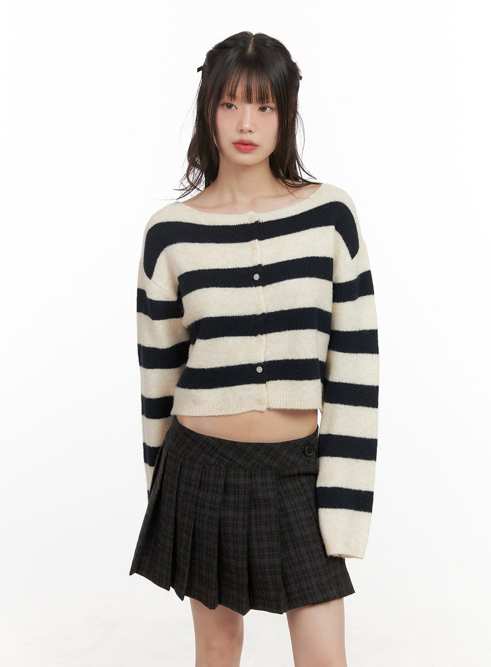 Boat-Neck Buttoned Knit Cardigan CJ501