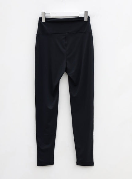 Smooth High-Waisted Leggings IU20