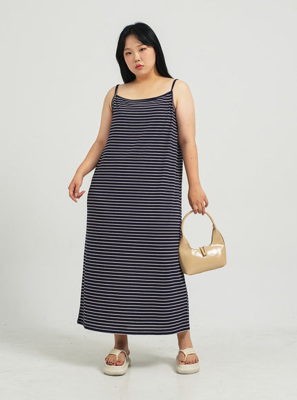 Plus Striped Sleeveless Maxi Dress IJ30